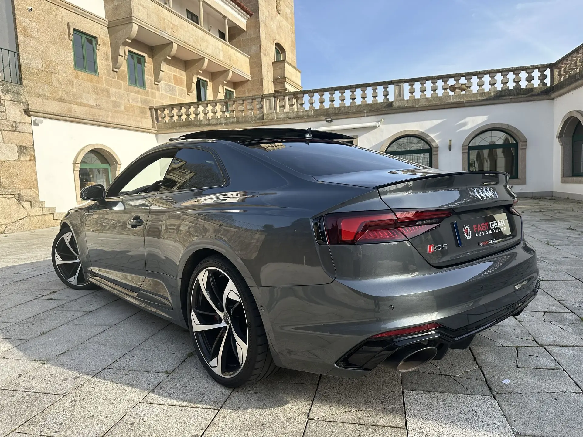 AUDI RS5