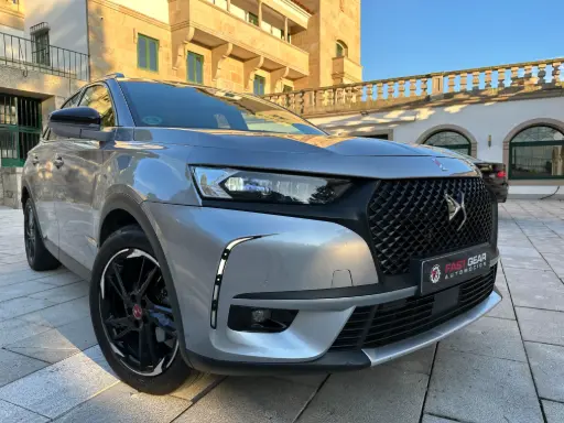 DS7 Crossback Performance Line